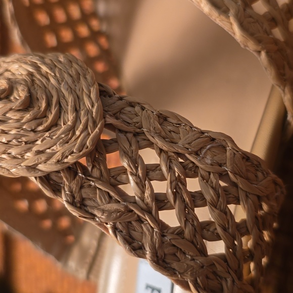 CHARLES DAVID BRAND WOMEN'S TAN SLIP-ON SUMMER SANDALS SIZE 8.5 - Picture 14 of 16